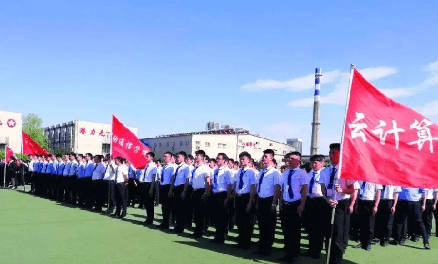八維教育培訓學校培養高水準人才