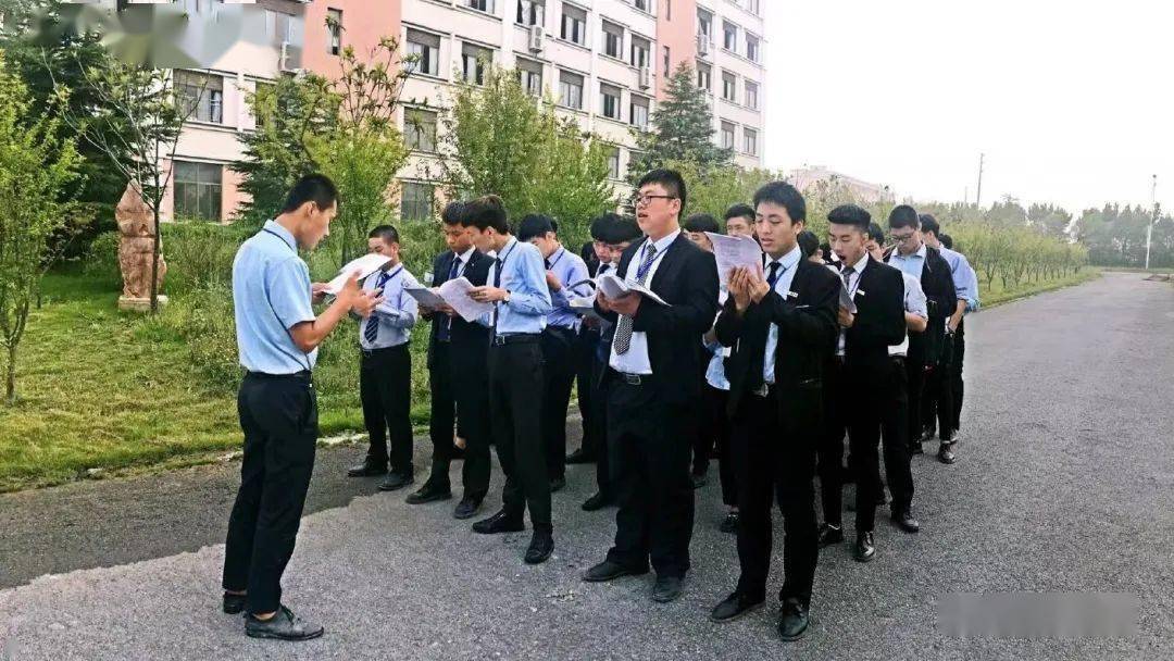 八維教育培訓學校高翻專業