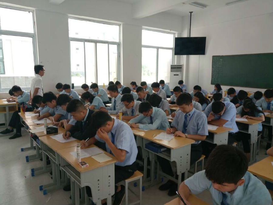 八維教育培訓(xùn)學(xué)校打造學(xué)子高端IT技術(shù)實力