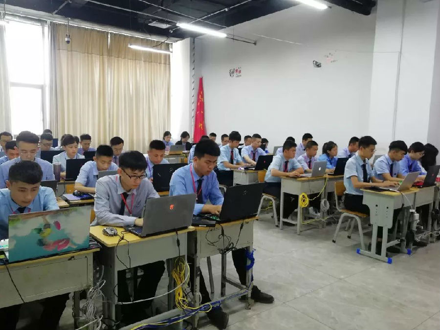 八維學院游戲培訓專業(yè)為行業(yè)培養(yǎng)高素質技能游戲開發(fā)人才