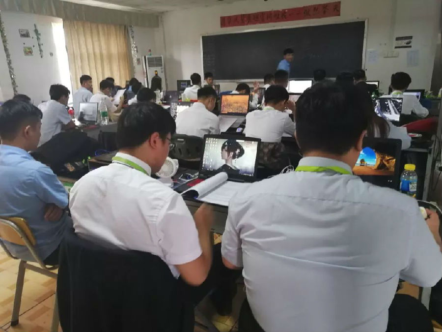 八維教育深耕人工智能核心精髓技術為IT行業打造高端技能人才