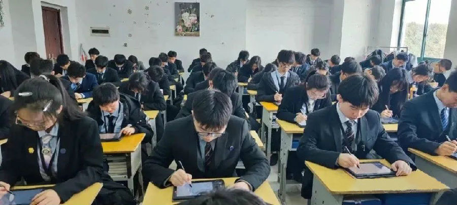 八維學校物聯網項目實訓打造物聯網專業人才培養新模式