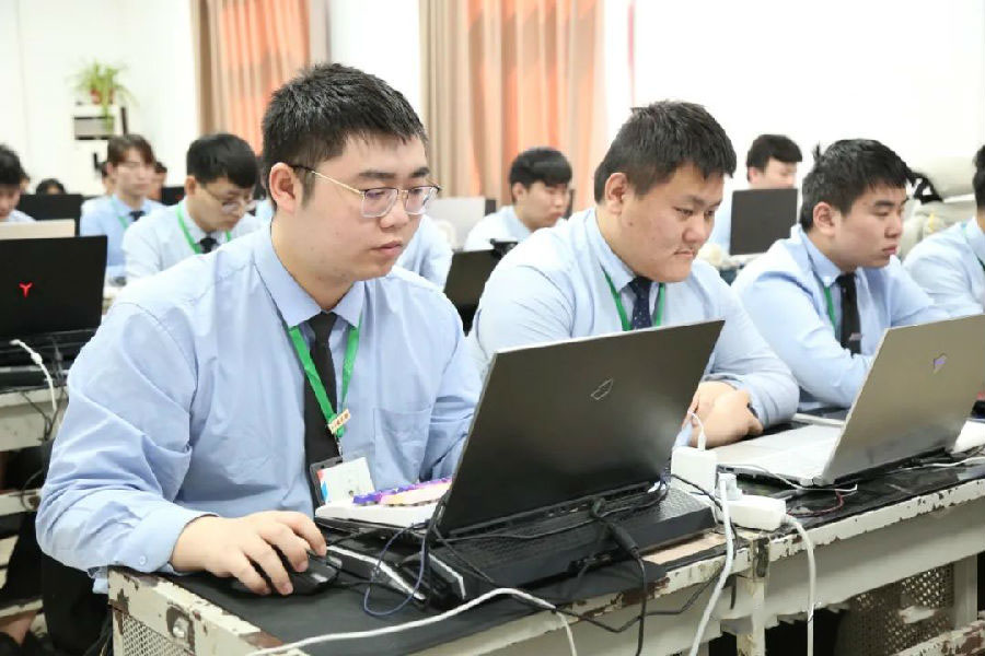 八維教育發掘學子軟件開發潛能打造優質軟件工程師