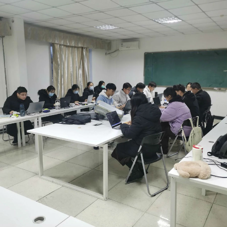 八維職業學校UI設計師培訓課程