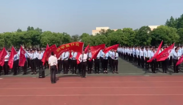 八維教育精準(zhǔn)對接職業(yè)需求助力學(xué)子職業(yè)成長每一步