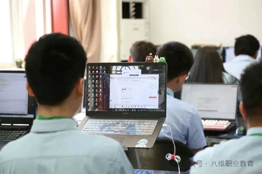 python編程開發工程師大學生就業前景如何