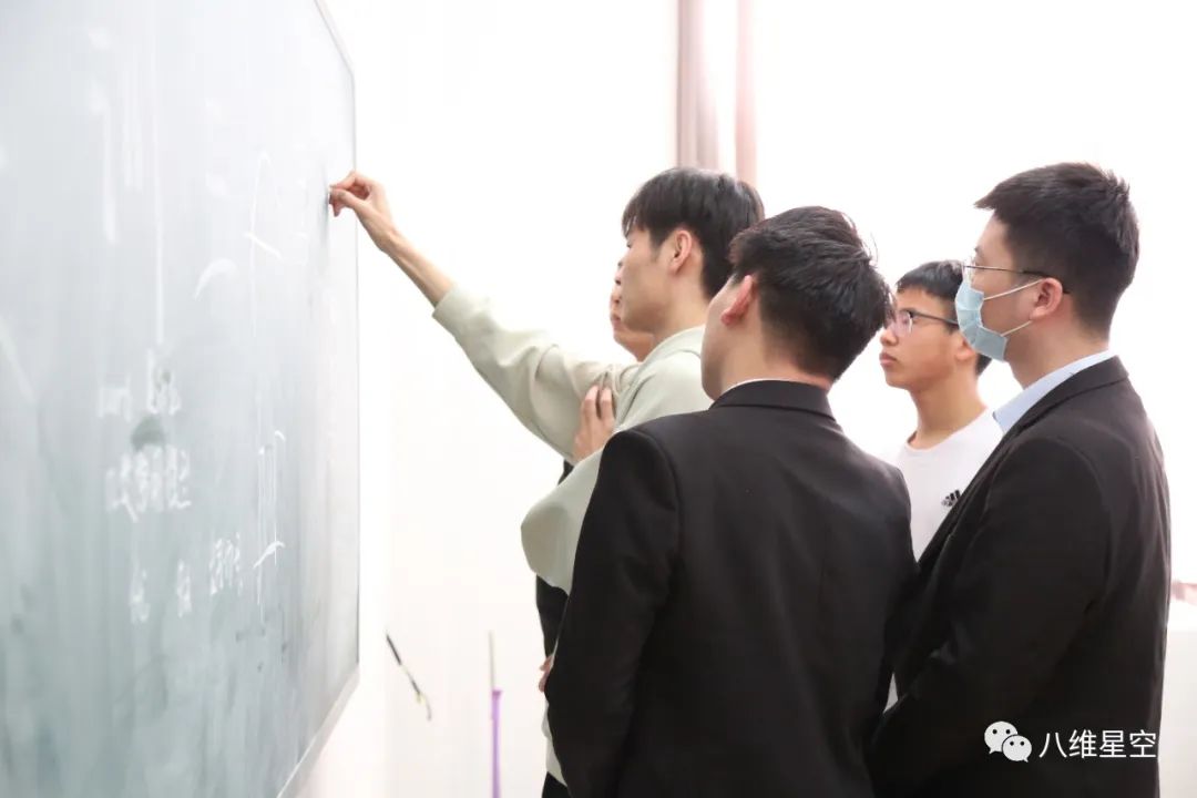 八維職業(yè)學校物聯(lián)網(wǎng)專業(yè)物聯(lián)網(wǎng)浪潮中的領航者盡顯專業(yè)非凡優(yōu)勢