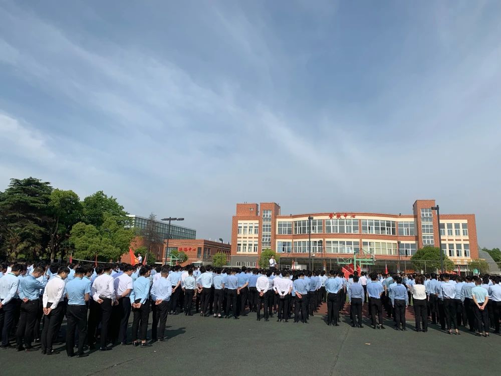 江蘇宿遷八維學校領航人工智能教育鑄就未來科技精英