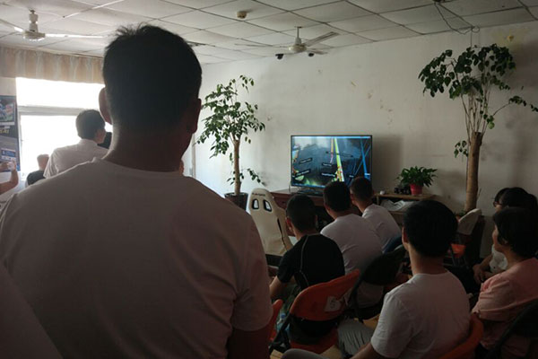 八維職業(yè)學校網絡工程專業(yè)學子學習生活風采