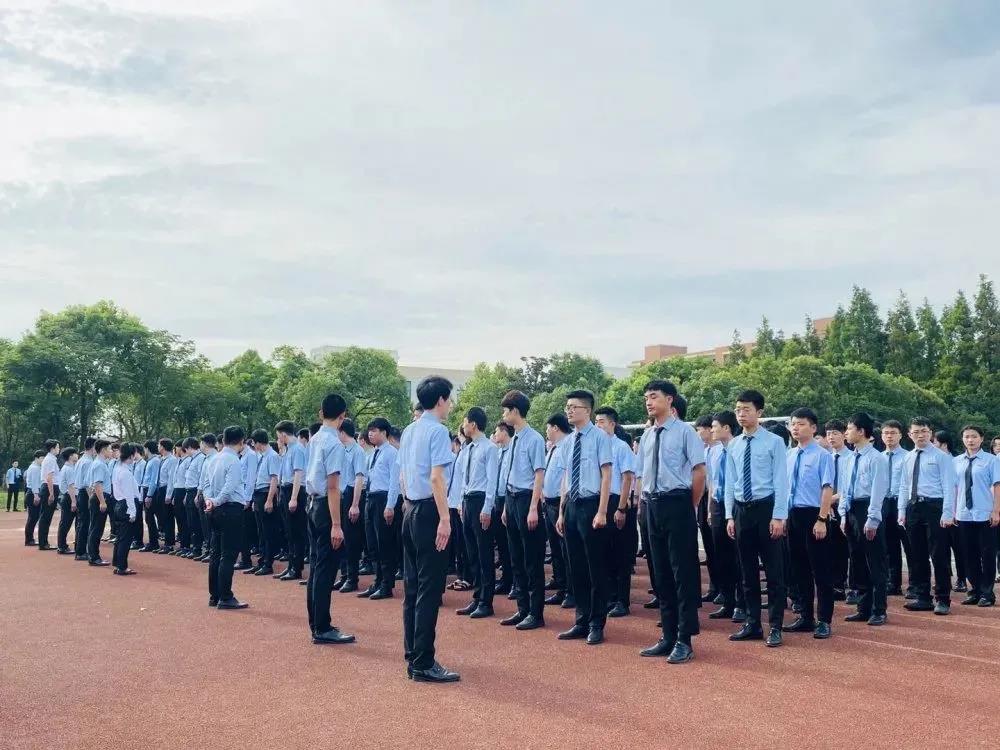 江蘇宿遷八維學校：塑造數字人才新高地，引領科技未來新風尚！